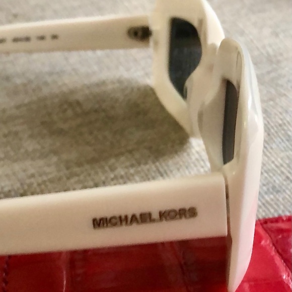 MICHAEL KORS St. Tropez Sunglasses main image 7